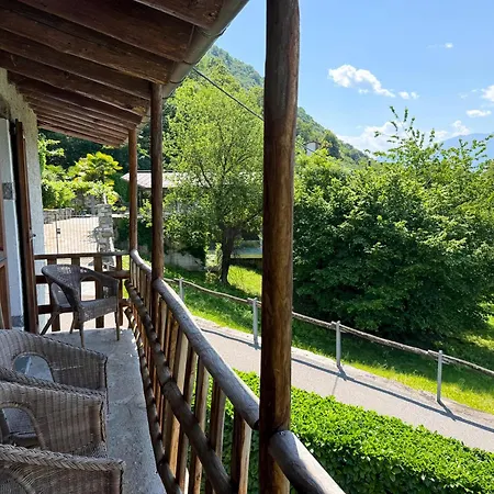 Casa Mathey By Holap Sa Дом отдыха Gambarogno